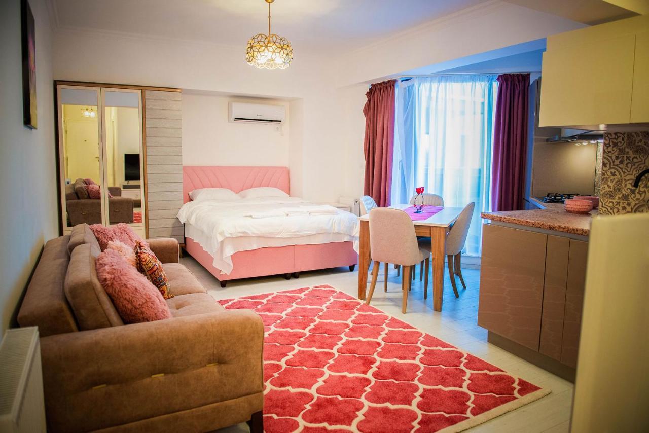 Konak Solid Residence Mamaia Butoaie มามายา ภายนอก รูปภาพ