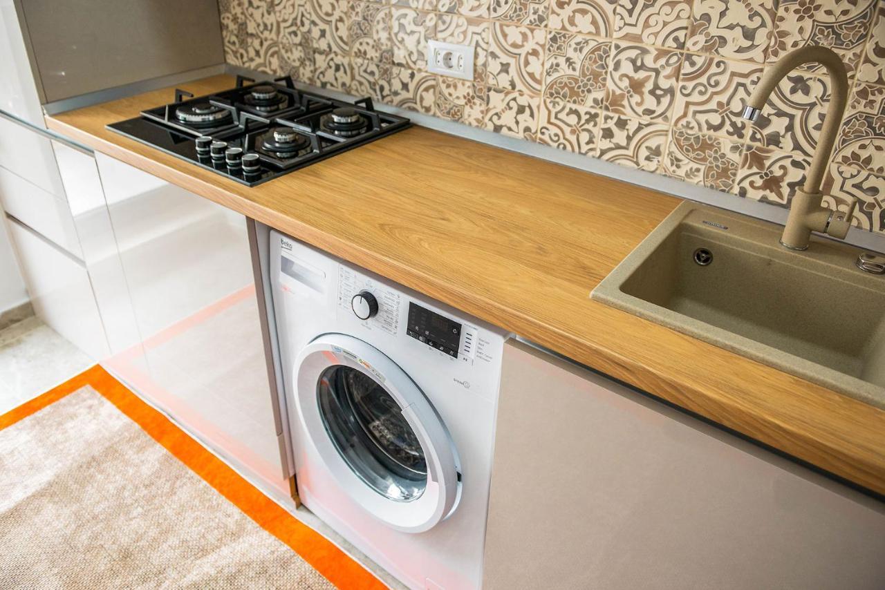 Konak Solid Residence Mamaia Butoaie มามายา ภายนอก รูปภาพ