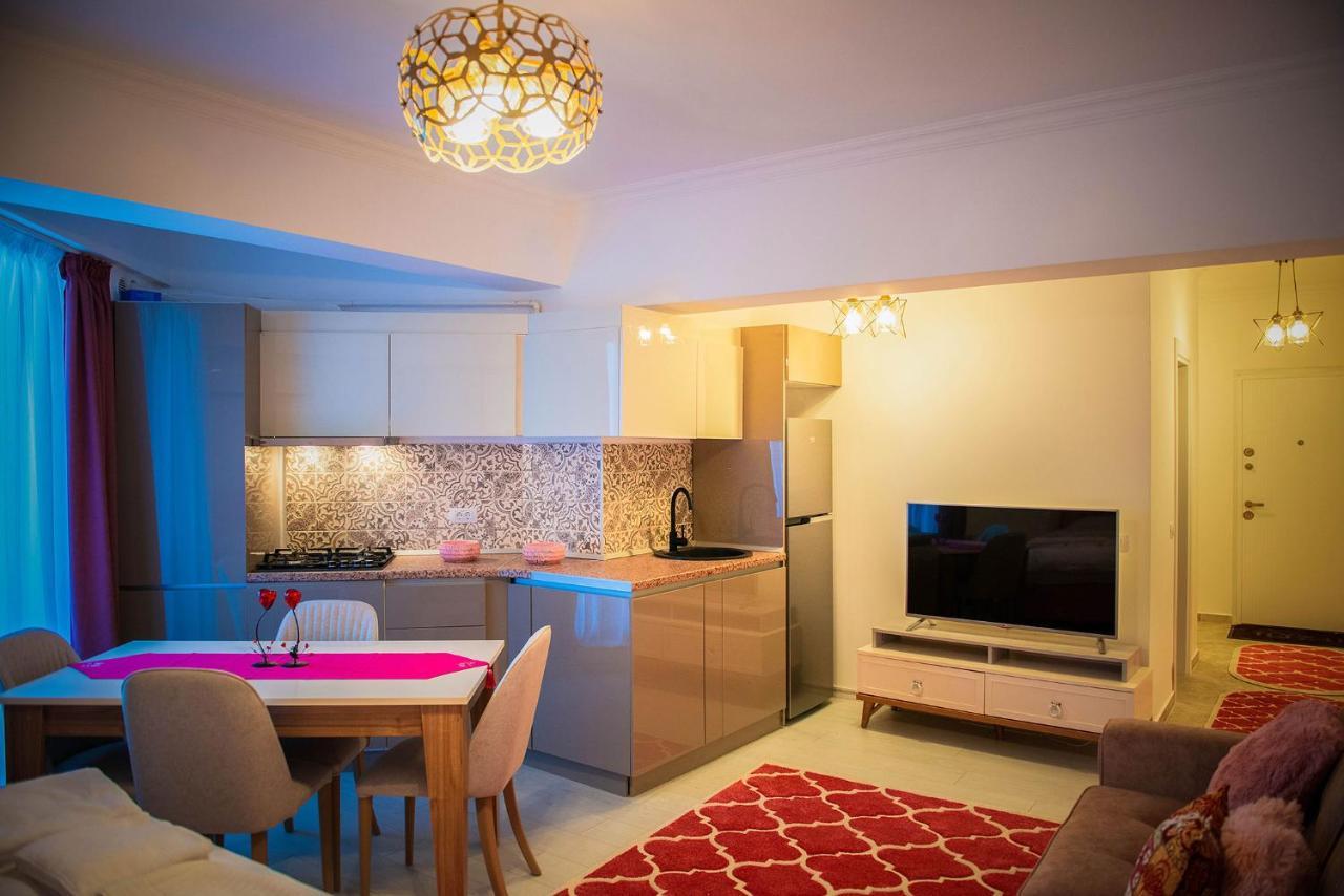 Konak Solid Residence Mamaia Butoaie มามายา ภายนอก รูปภาพ