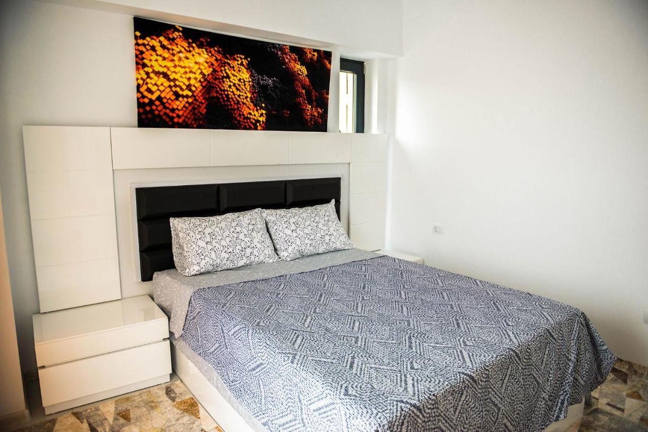 Konak Solid Residence Mamaia Butoaie มามายา ภายนอก รูปภาพ